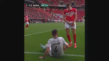 СОБОЛЕВ ПОКАЗАЛ ЯЙЦА ИГРОКУ ЦСКА 😱🔥 #football #soccer #mfl #amkal #funny