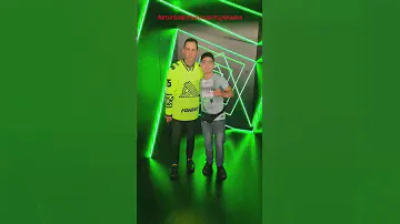 Фотки и автографы Николая Кулёмина и  Александра Хмелевского (@hcsalavat)
