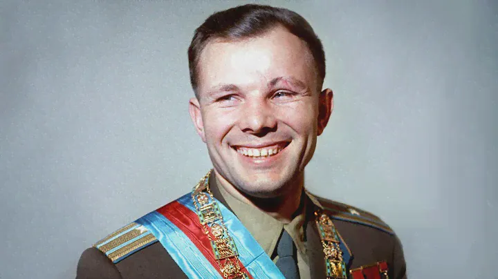 Летал ли Гагарин в космос?